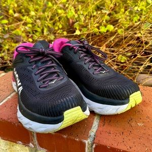 Women’s Hoka OneOne Bondi 7